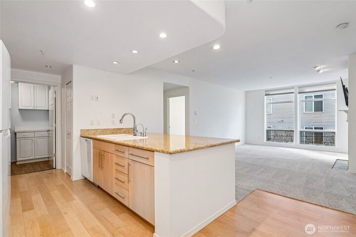 Property Photo:  3221 SW Avalon Way 313  WA 98126 