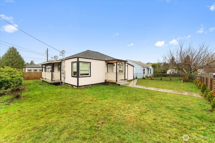 Property Photo:  4640 E G Street  WA 98404 