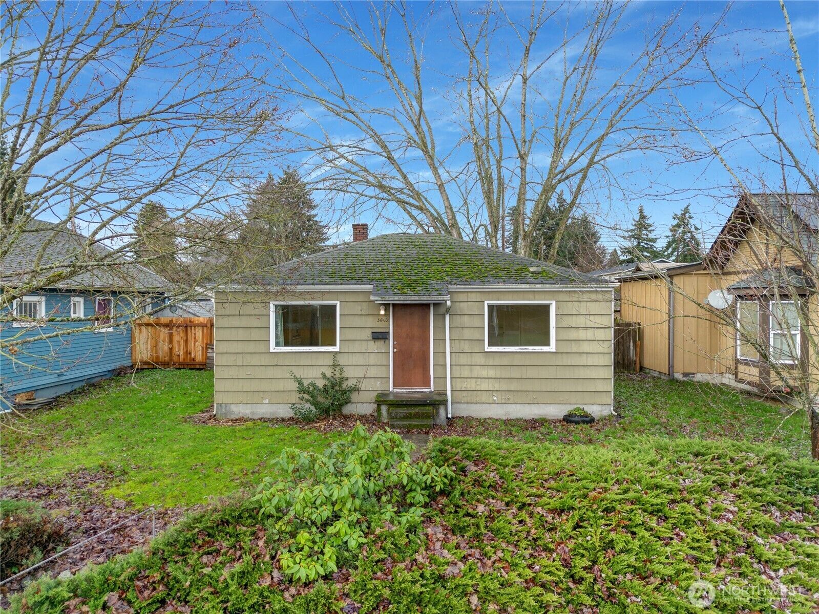 Property Photo:  3610 S Ainsworth Avenue  WA 98418 