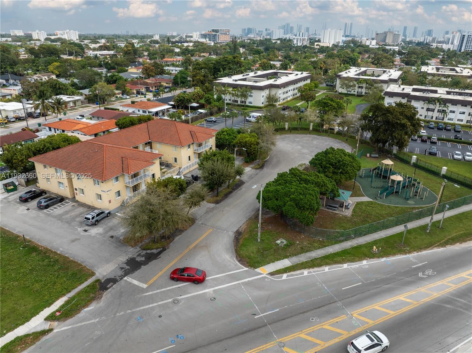 Property Photo: 2185 NW 16th Ter 12 FL 33125