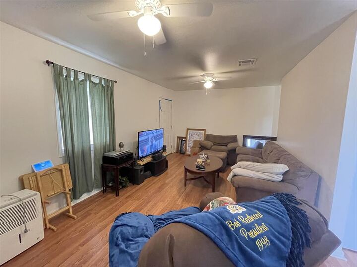 Property Photo:  801 Tulane Street  LA 70607 