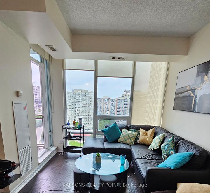 Property Photo: 3525 Kariya Drive 2108 ON L5B 0C2