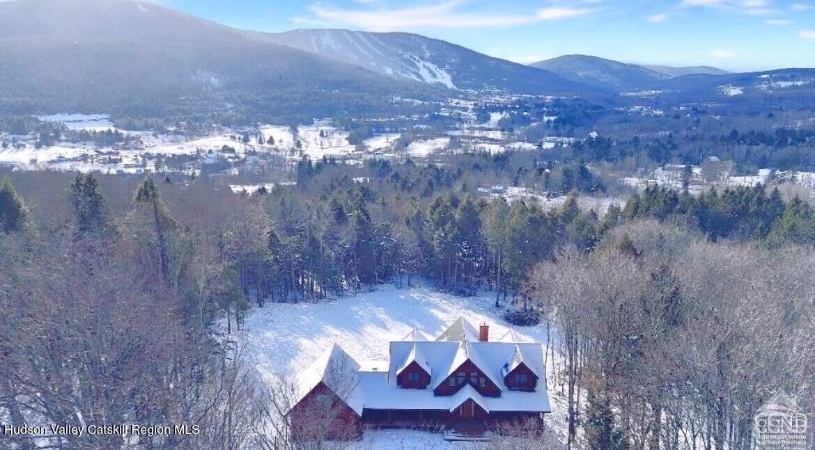 Property Photo:  110 Old  NY 12496 