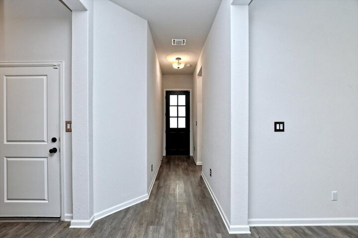 Property Photo:  116 Monterey Oak Trail  TX 78628 