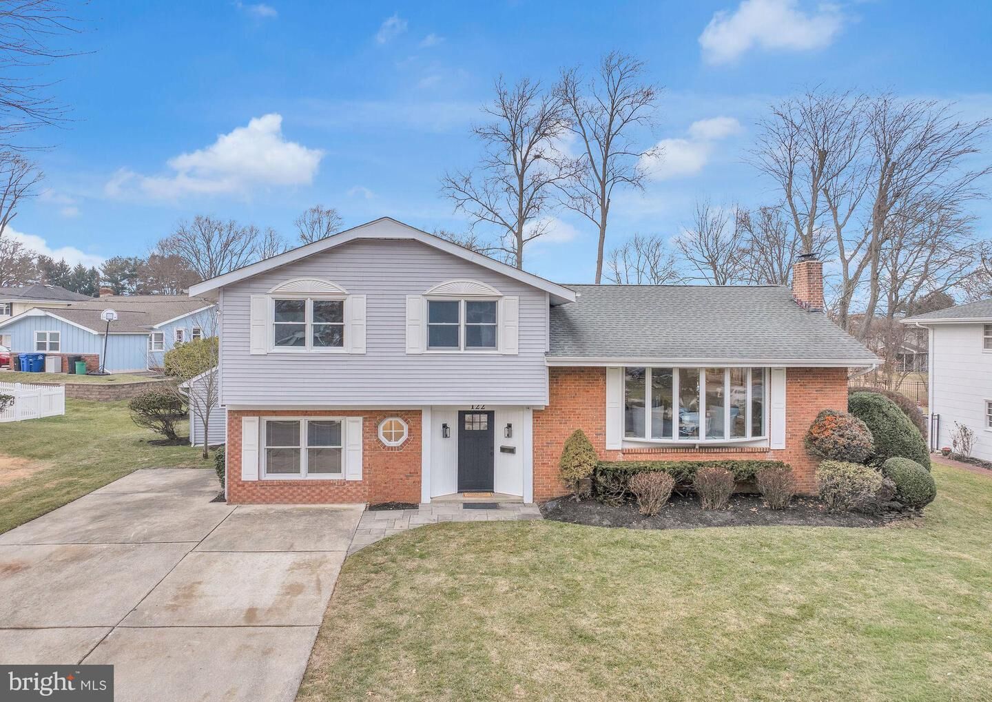 Property Photo:  122 Leeds Road  NJ 08054 