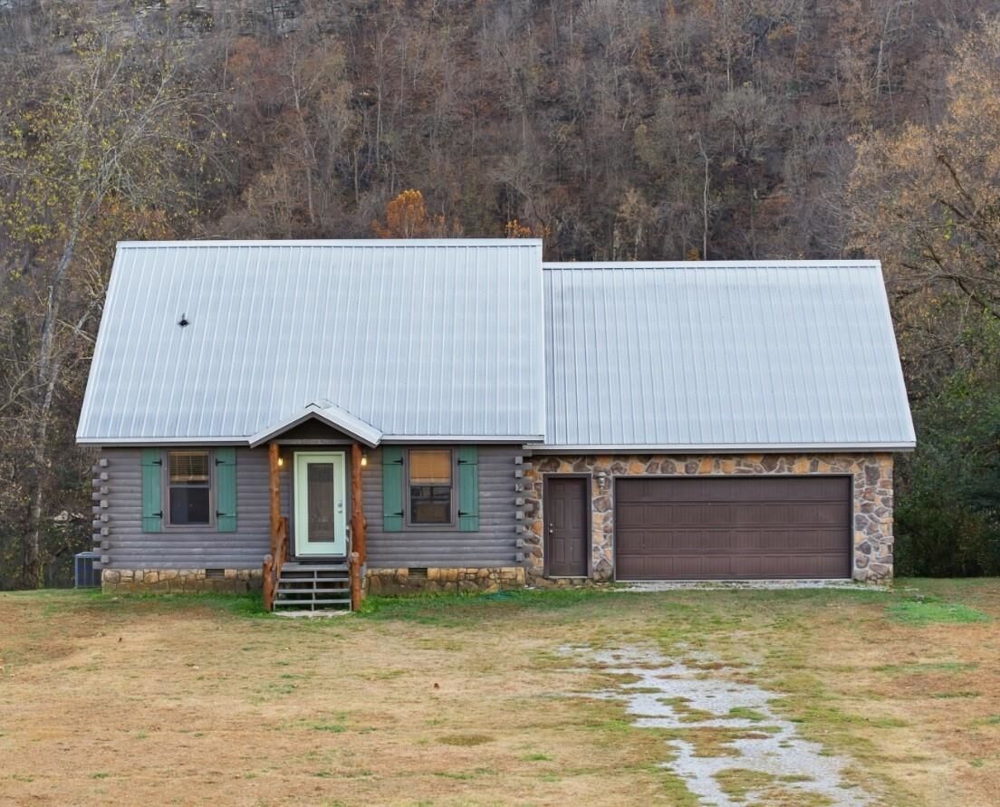 Property Photo: 908 S Riverview Lane 832 S Riverview Lane AR 72560