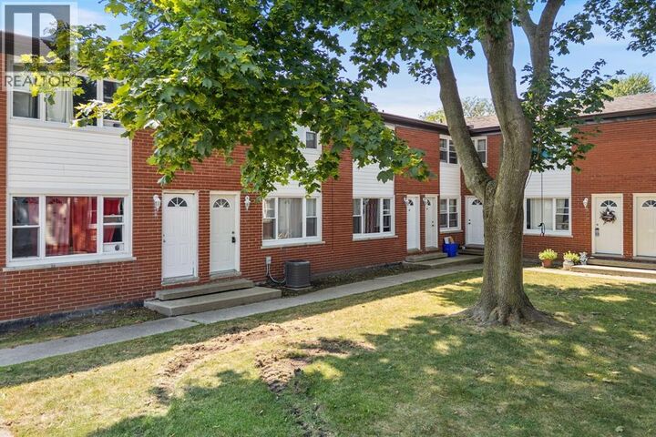 Photo de la propriété:  205 Fane Street 2B  ON N0N 1G0 