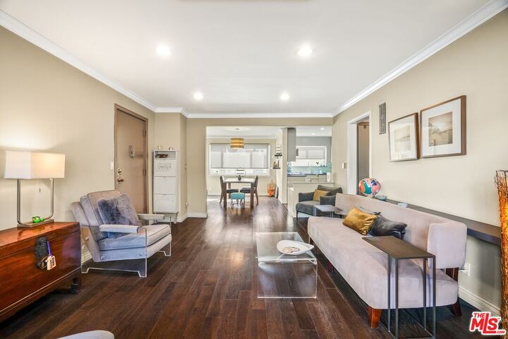 Property Photo:  1317 Stanford St  CA 90404 