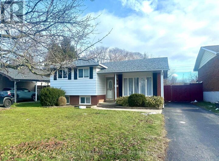 Property Photo:  55 Taylor Road  ON L1S 2X5 