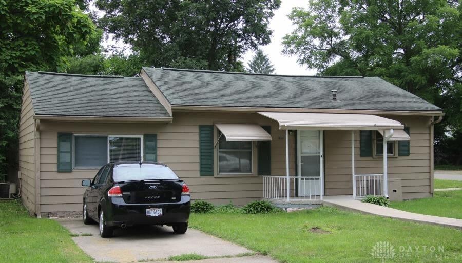 Property Photo:  1654 North Boulevard  OH 45324 