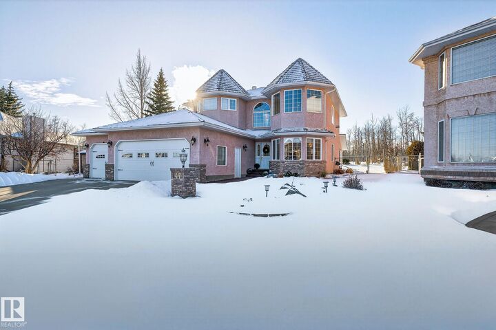 Property Photo:  47 Willow Springs Crescent  AB T4S 1G3 