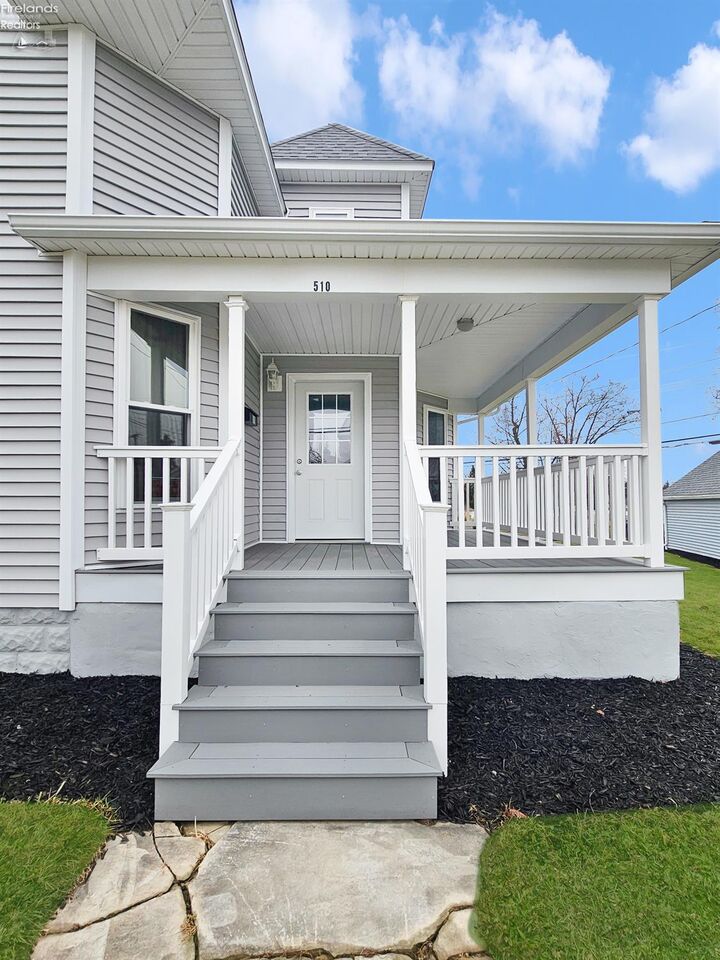 Property Photo:  510 Kilbourne St  OH 44811 