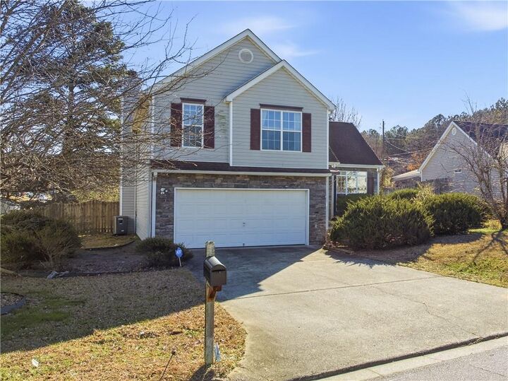 Property Photo: 986 Wynnbrook Lane GA 30238