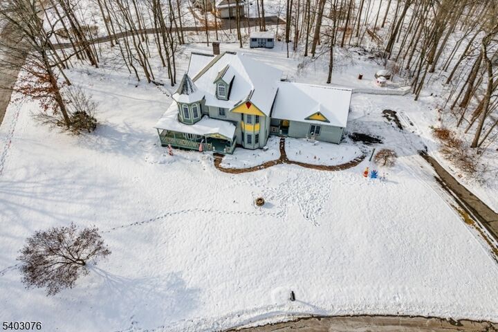 Property Photo:  1 Donna Lynn Ter  NJ 07461 