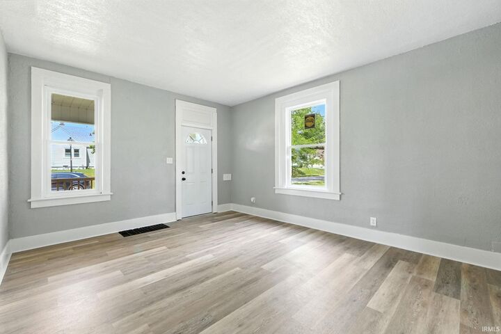 Property Photo: 1653 Rosemont Drive IN 46808