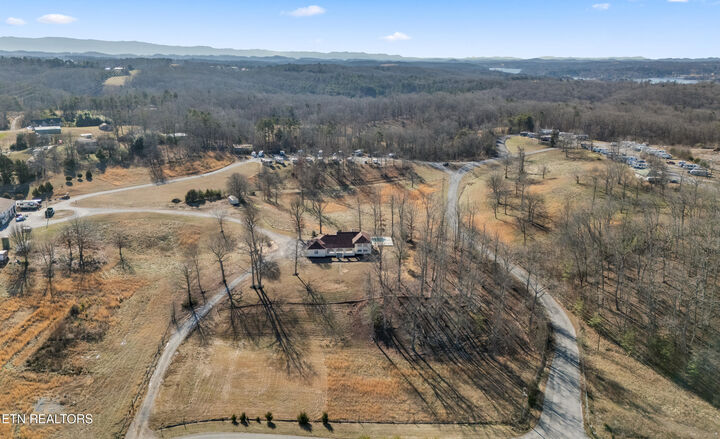 Property Photo: 8002 Jackson Bend Rd TN 37772