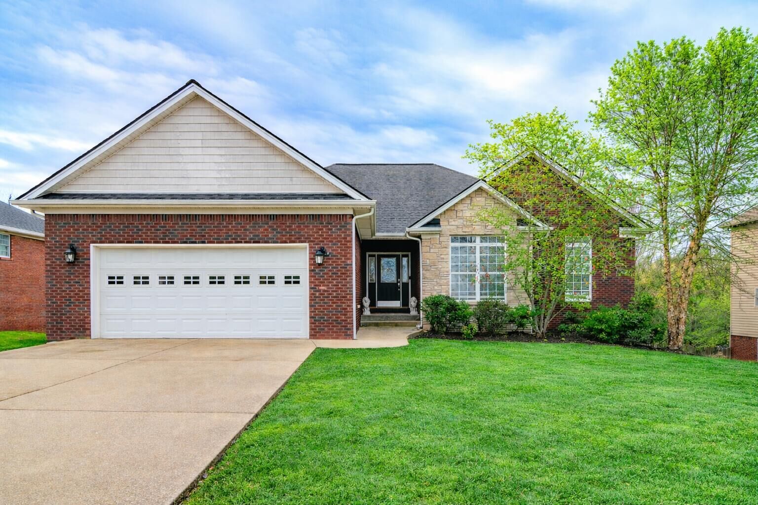 Property Photo:  1021 Running Brook Drive  KY 40342 