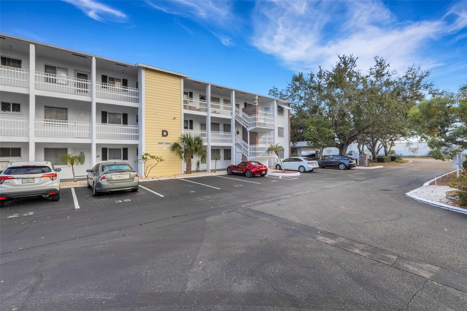 Property Photo:  5935 Todd Street D26  FL 34207 