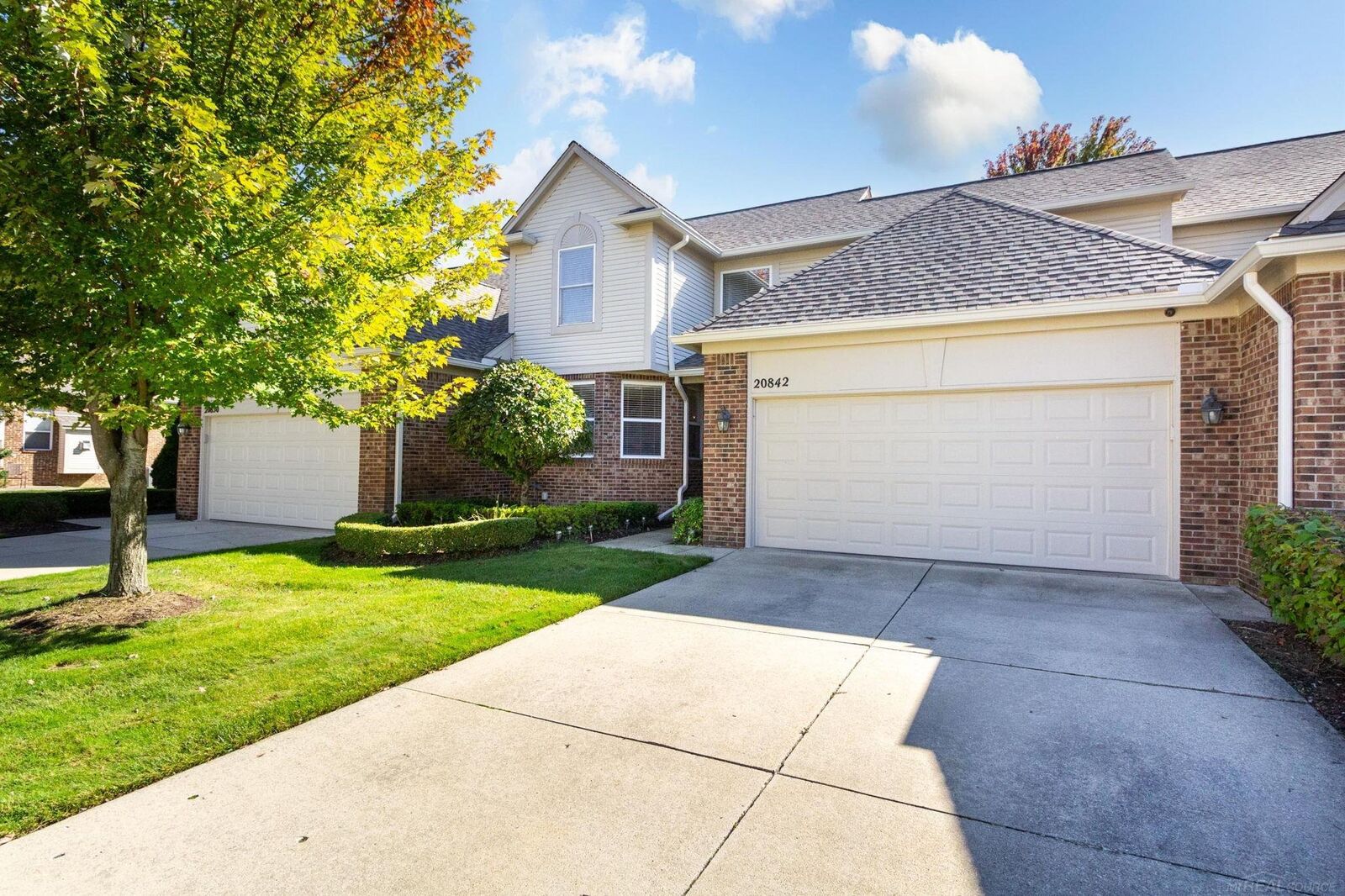 Property Photo: 20842 Kenmare Drive MI 48044