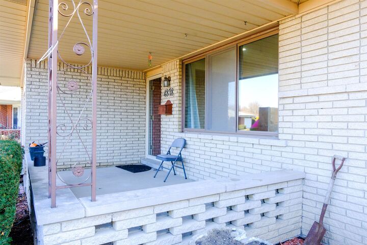 Property Photo:  4878 Wolgast Street  MI 48092 