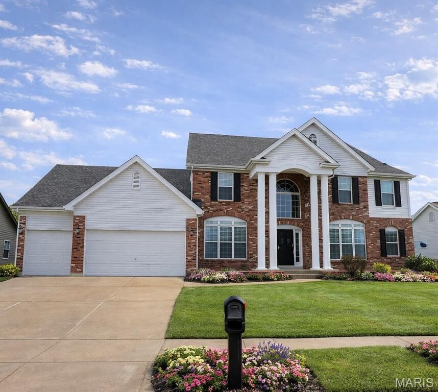 Property Photo:  638 Knollshire Way  MO 63368 