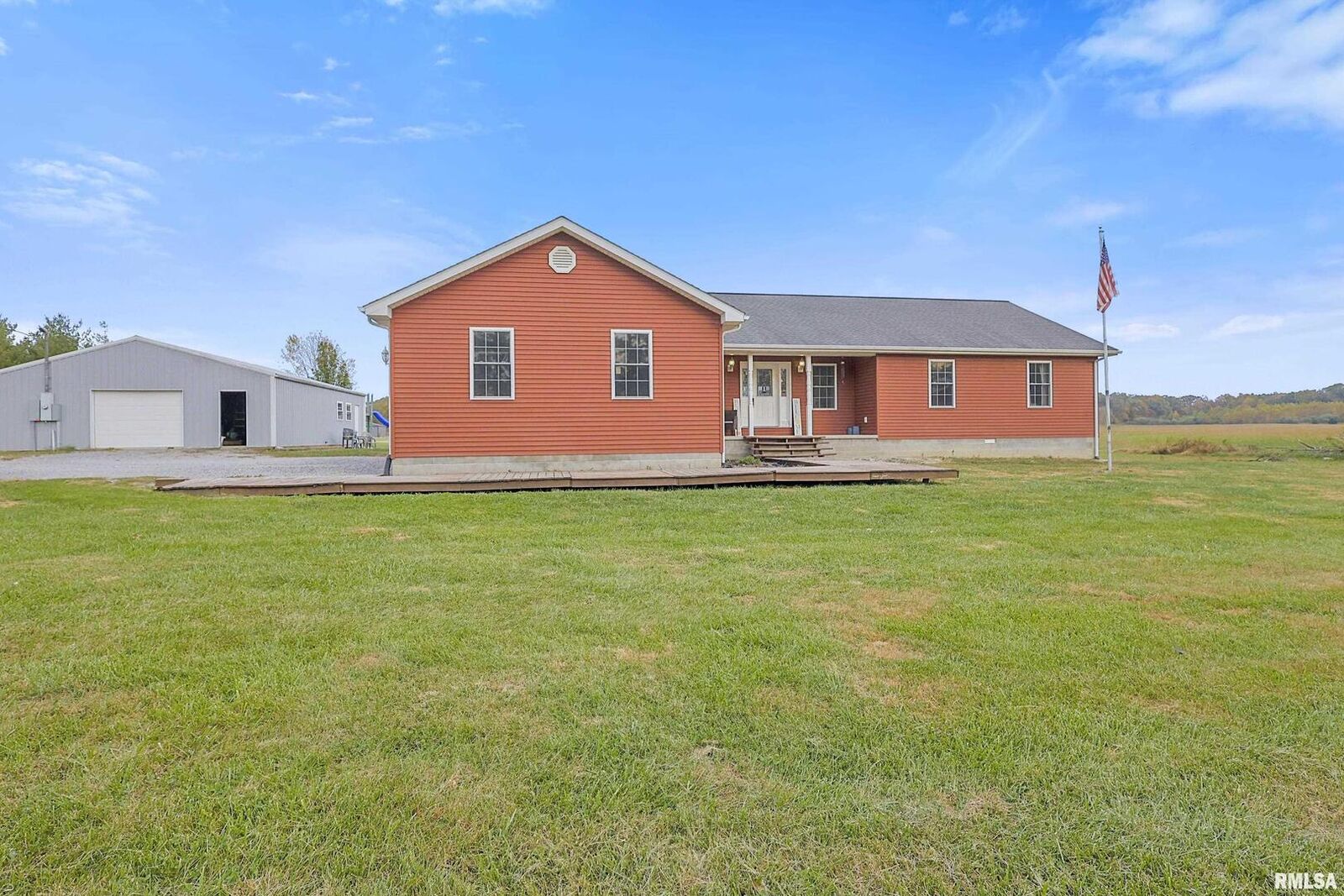 Property Photo:  5938 Wards Mill Road  IL 62959 