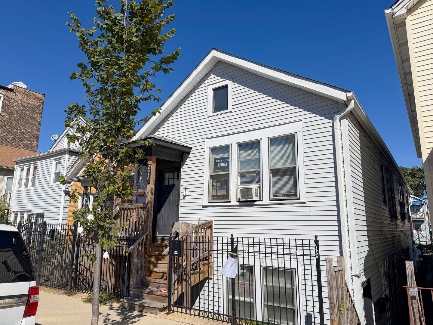 Property Photo:  2921 S Bonfield Street 2R  IL 60608 