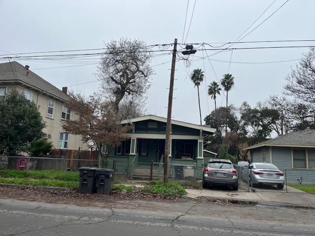 Property Photo:  714 W Park Street  CA 95203 