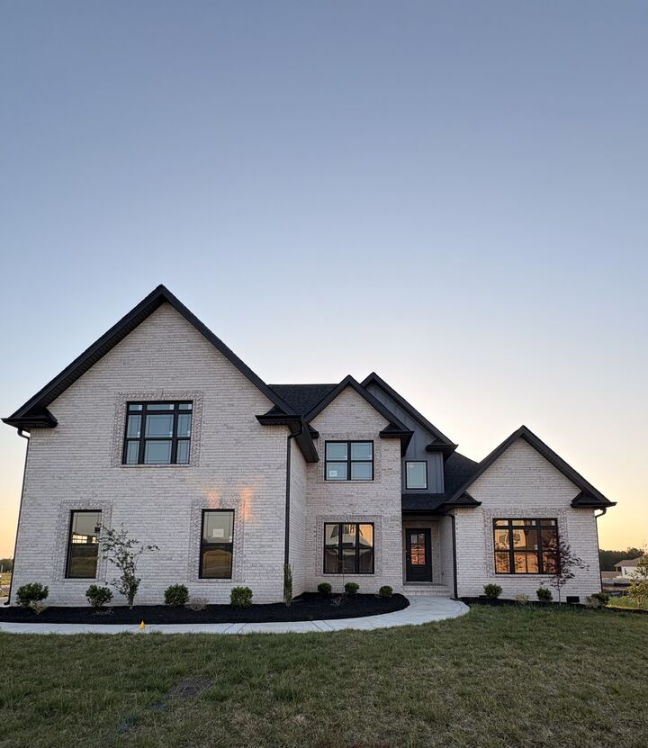 Property Photo:  1717 Oliver Park Blvd  TN 37043 