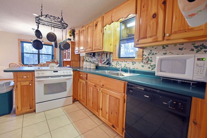 Property Photo: 378 Northwoods Circle GA 30512