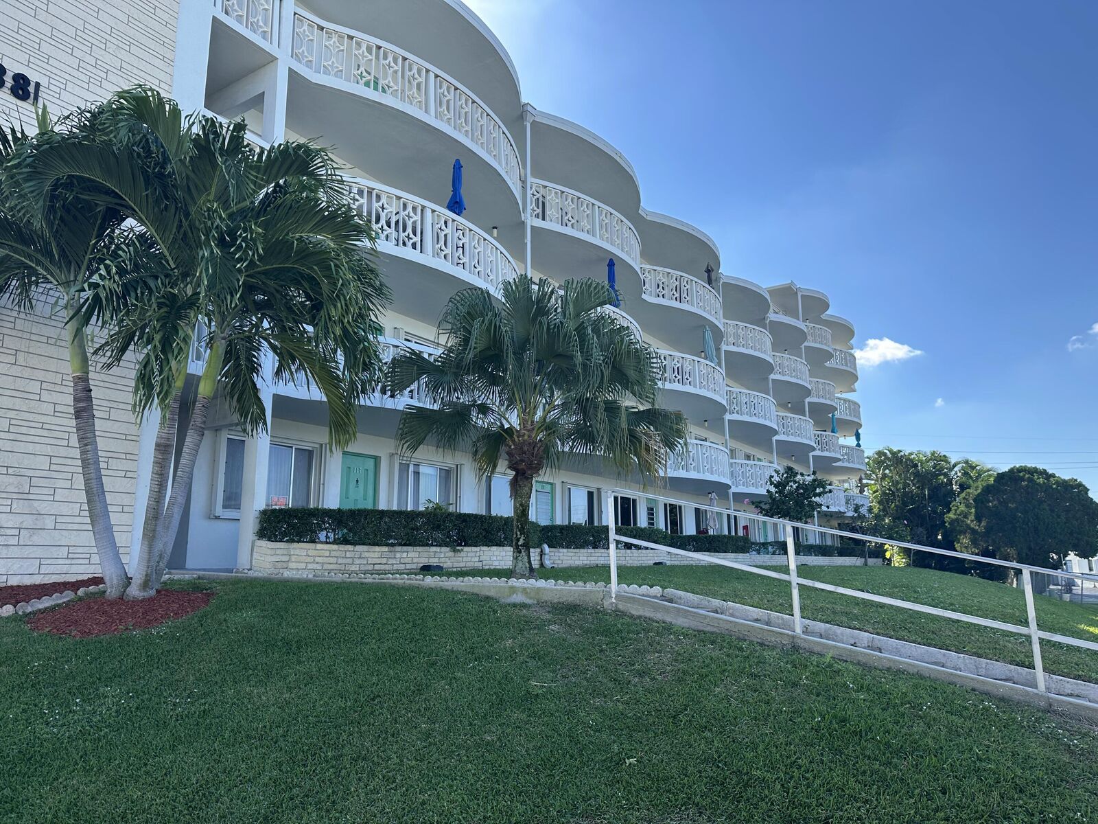 Property Photo:  2381 Sunset Avenue 216  FL 33461 