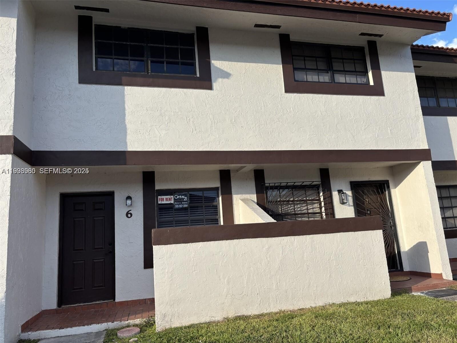 Property Photo:  13375 SW 57th Ter 7-6  FL 33183 