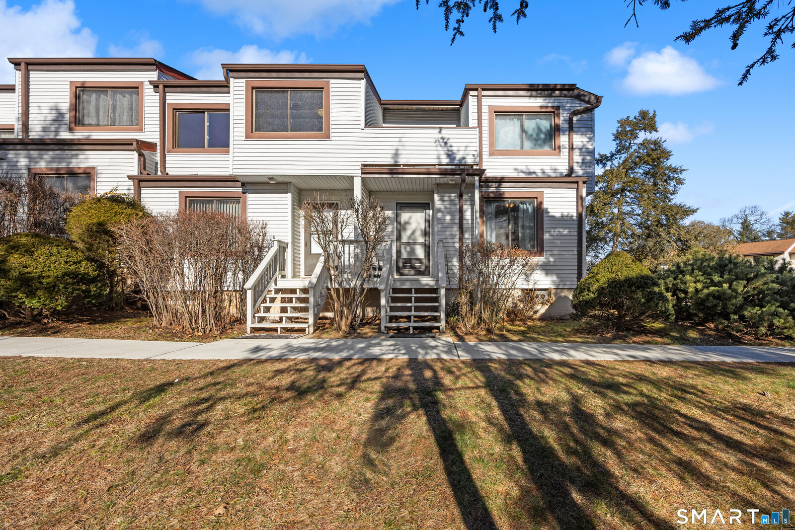 Property Photo:  229 Cottonwood Road 229  CT 06111 