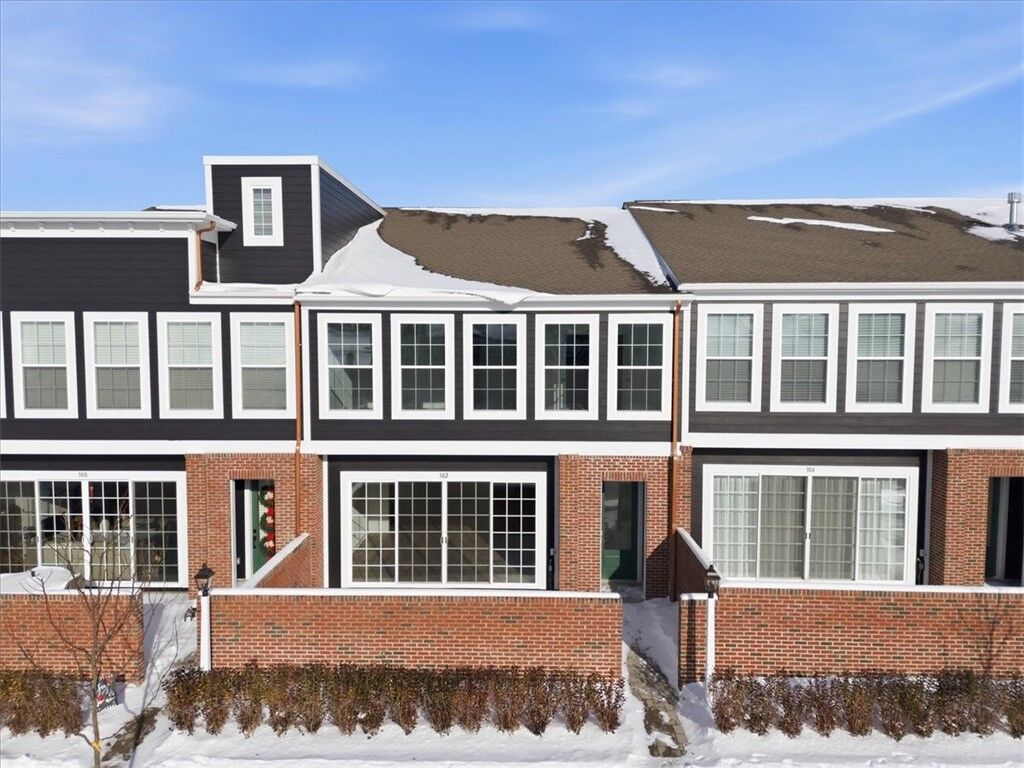 Property Photo: 302 Highbridge Ln PA 16066