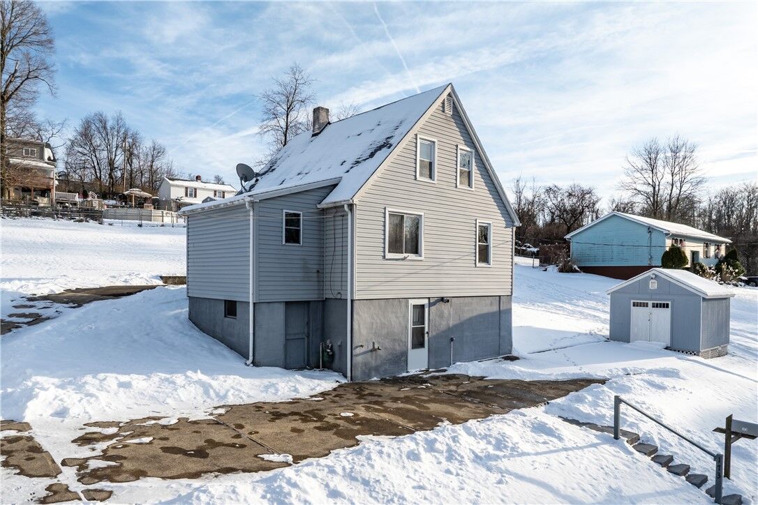 Property Photo:  173 Wilbur Ave  PA 15401 