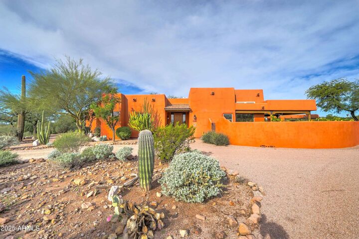 Property Photo: 5098 E 4th Avenue AZ 85119