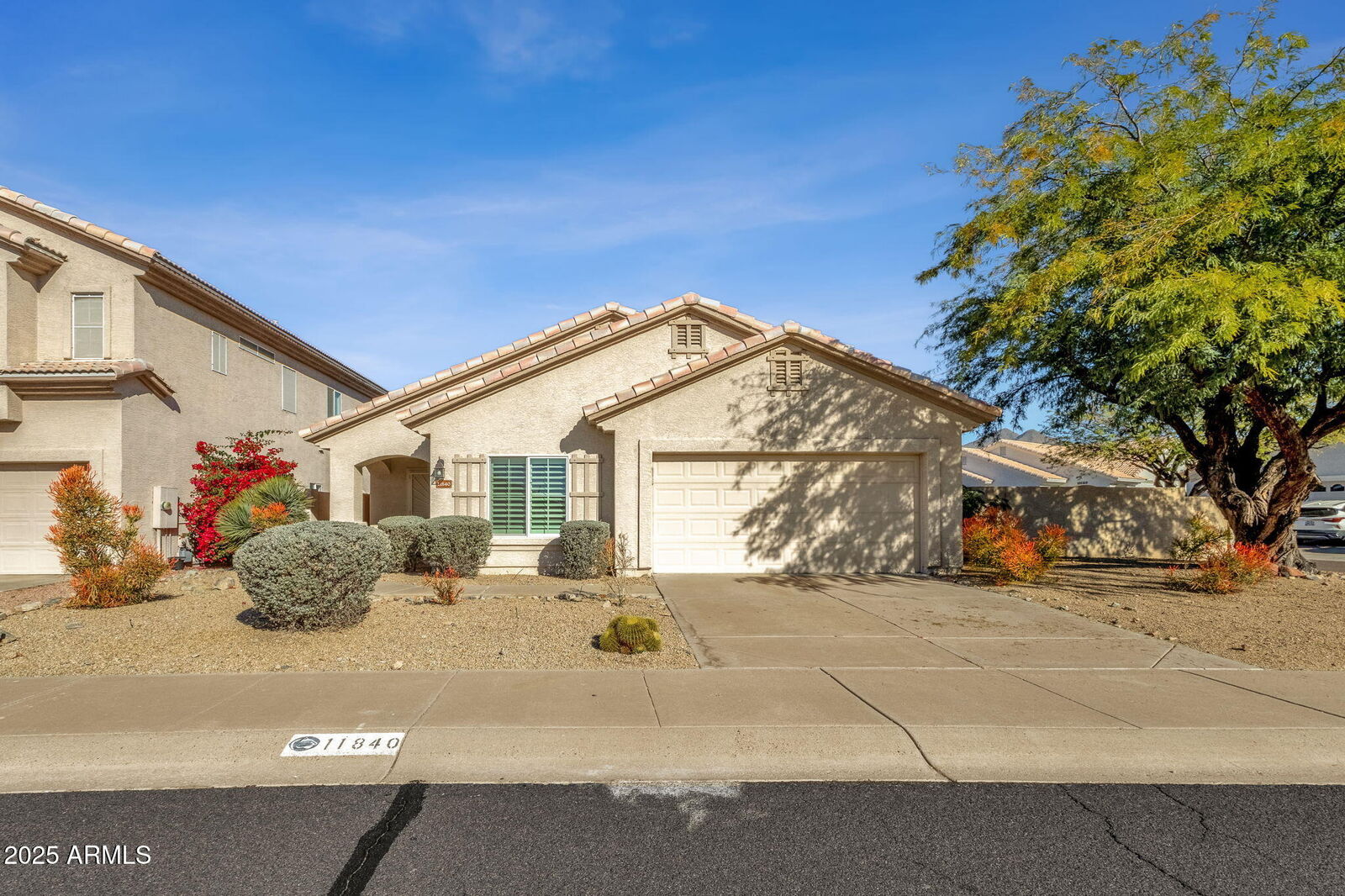Property Photo:  11840 E Clinton Street  AZ 85259 