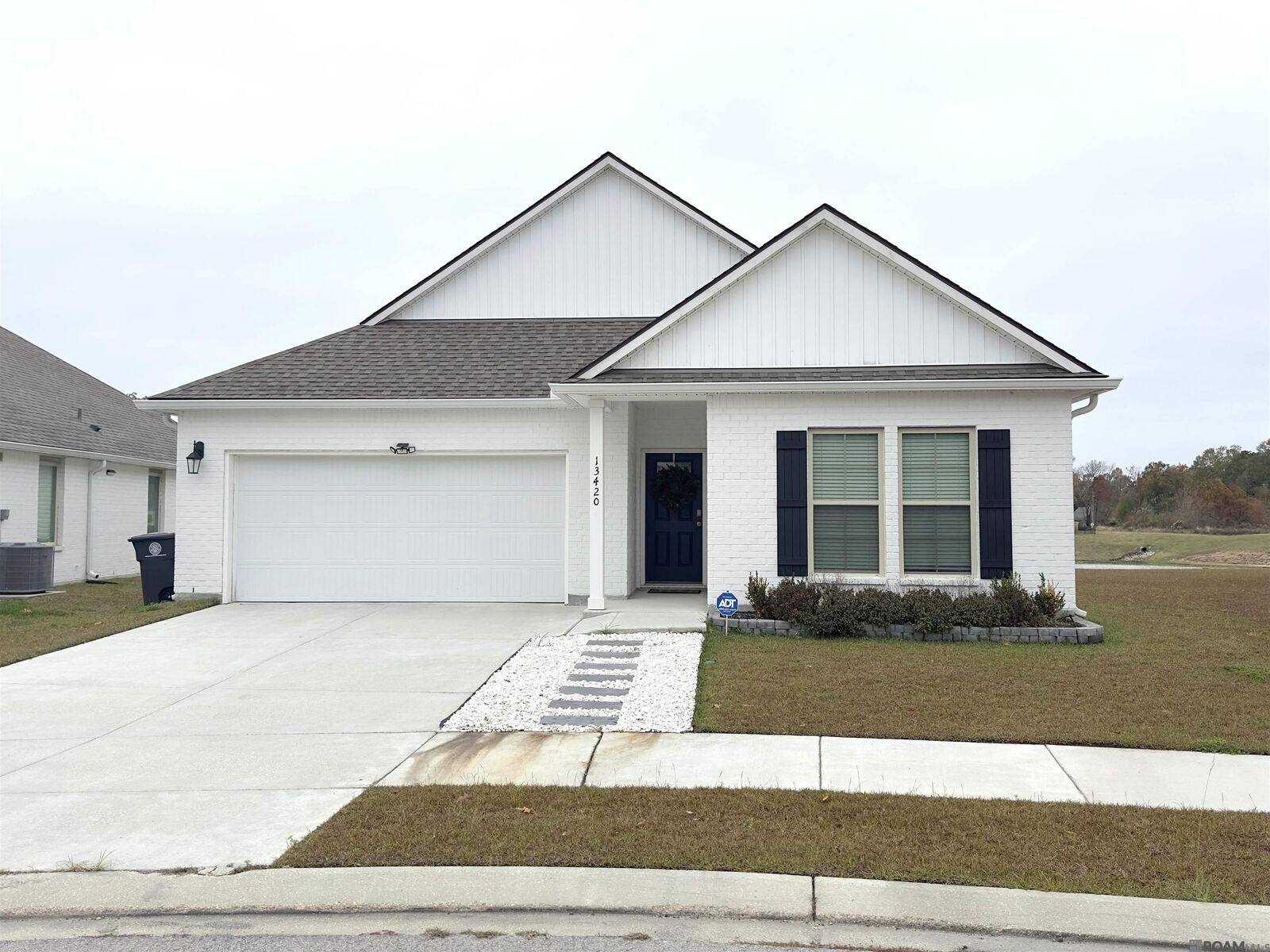 Property Photo: 13420 Marsala Ct LA 70817