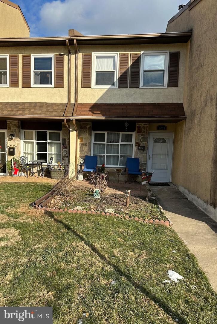 Property Photo:  1259 Lisa Drive  PA 18976 
