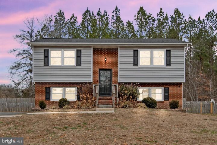 Property Photo:  15397 Delaware Drive  VA 22485 