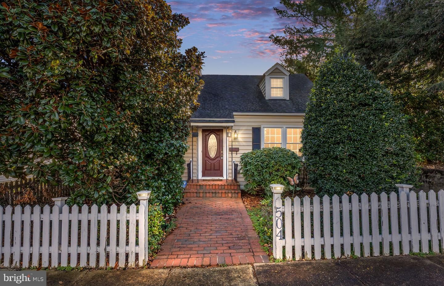 Property Photo:  504 Hawke Street  VA 22401 