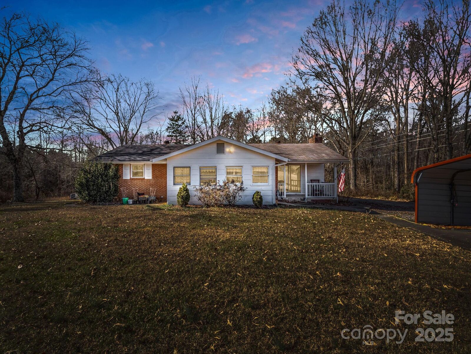 Property Photo:  2072 Dean Lane  NC 28092 
