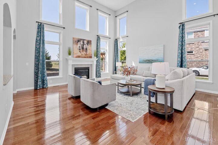 Property Photo: 6943 Roberts Park Drive OH 45040