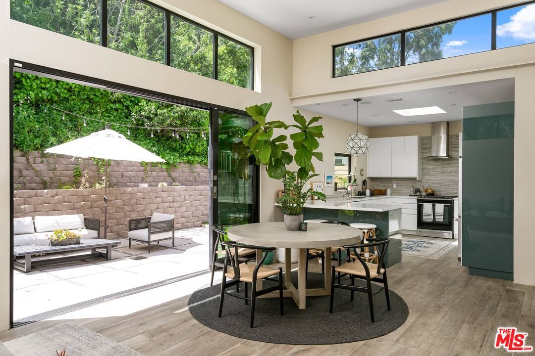 Property Photo:  939 N Beverly Glen Blvd  CA 90077 