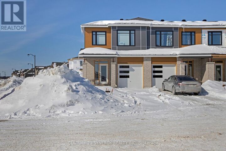 Property Photo:  708 Southeast Taliesin Crescent  ON K2S 2K6 