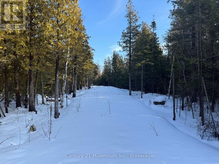 Property Photo:  58 Harpur Drive  ON N0H 2R0 