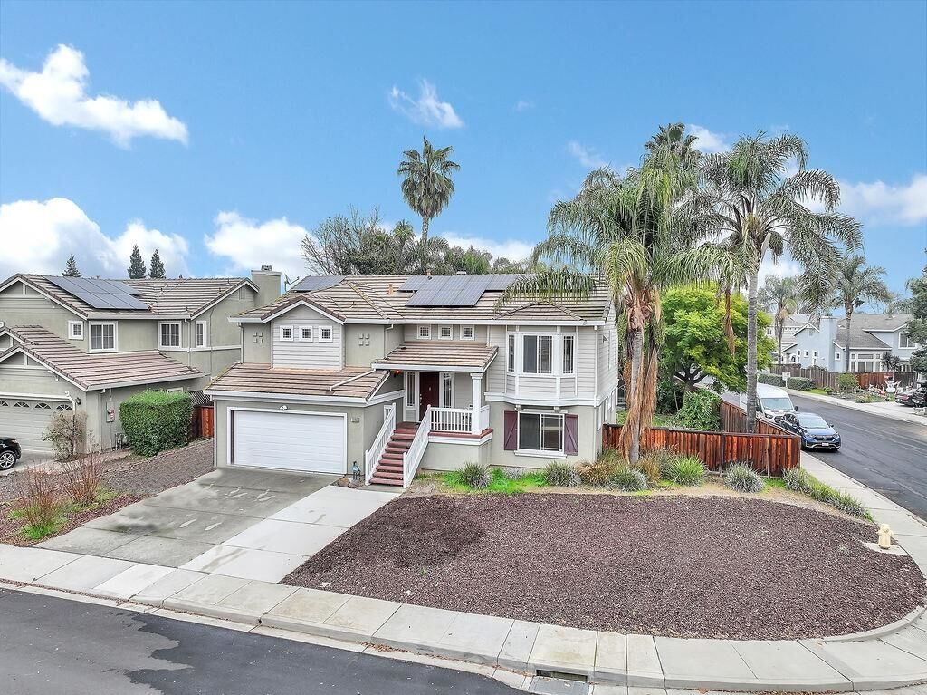 Property Photo: 1100 Alder Creek Way CA 94513