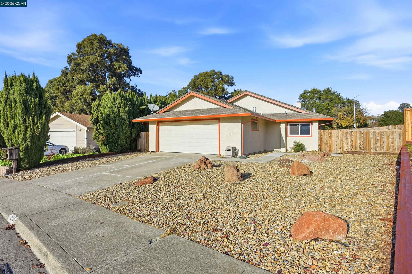 Property Photo: 834 Coral Ridge Cir CA 94572