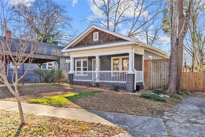 Property Photo:  1588 Linda Way SW  GA 30310 