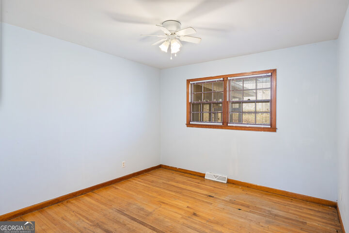 Property Photo:  106 Kenwood Drive SW  GA 30165 